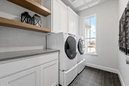 New construction Single-Family house 1009 Chandler Rd, Denton, TX 76207 - image 4