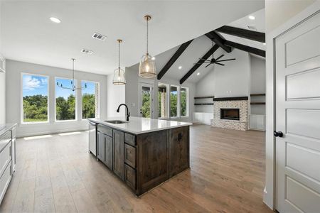 New construction Single-Family house 1012 Freedom Ct, Weatherford, TX 76088 null- photo 6 6