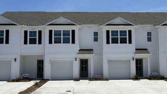 New construction Single-Family house 4343 Majesty Dr, Castle Hayne, NC 28429 plan Pearson Th - image