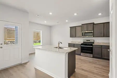 New construction Single-Family house 422 Watson Ct, Venus, TX 76084 - image