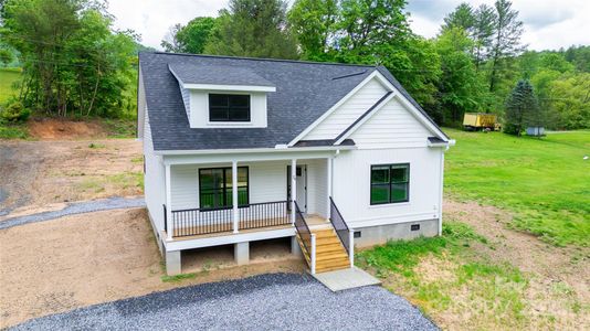 New construction Single-Family house 24 Queen Annes Dr, Tuckasegee, NC 28783 - image