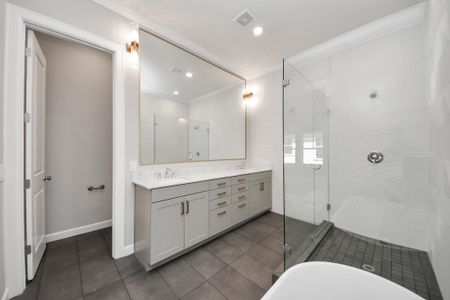 New construction Single-Family house 4026 Blossom St, Houston, TX 77007 - image 8