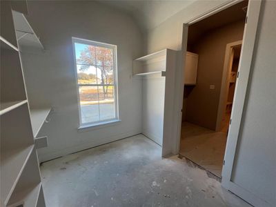 New construction Single-Family house 1053 Llano Wy, Poolville, TX 76487 plan The Longview - image 17