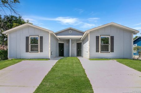 New construction Multi-Family house 3210 Pitluk Ave, San Antonio, TX 78211 - photo 9 9