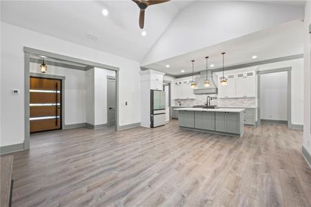 New construction Single-Family house 632 Hunters Cove Ln, Loganville, GA 30052 null- photo 6 6