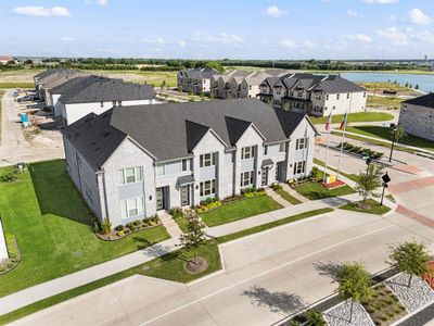 New construction Townhouse house 1424 Solterra Blvd, Mesquite, TX 75181 - image