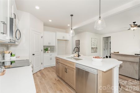 New construction Single-Family house 417 Huntersville Concord Rd, Charlotte, NC 28078 - image 15