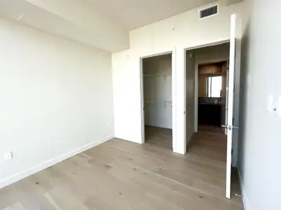 New construction Condo house 44 East Ave, Unit 3203, Austin, TX 78701 null- photo 6 6