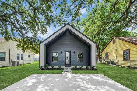 New construction Single-Family house 605 E Murrill Ave, Baytown, TX 77520 - image