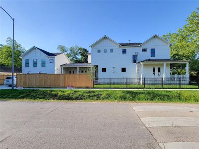 New construction Single-Family house 1222 Herkimer Street, Houston, TX 77008 - photo 38 38