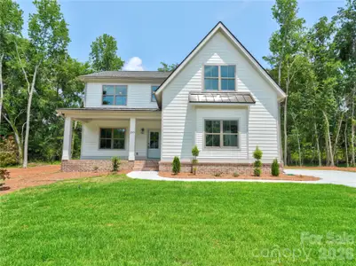 New construction Single-Family house 2315 Chateau Ct, Matthews, NC 28105 - image