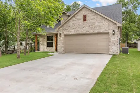 New construction Single-Family house 714 E Mcgee St, Sherman, TX 75090 - image