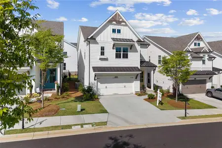 New construction Single-Family house 637 Skytop Dr, Cumming, GA 30040 plan The Cantrell - image