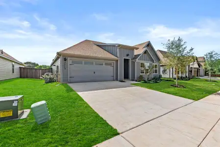 New construction Single-Family house 4237 Cornerstone Cir, Granbury, TX 76048 plan HARRISON - image