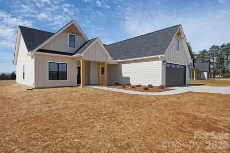 New construction Single-Family house 1586 Pleasant Grove Church Rd, Crouse, NC 28033 - image