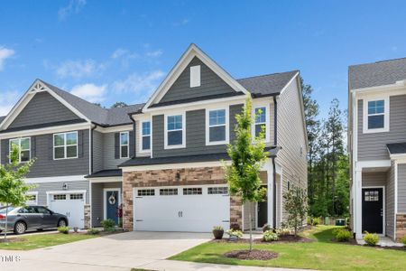 New construction Townhouse house 21 Fairwinds Dr, Lillington, NC 27546 null- photo 0
