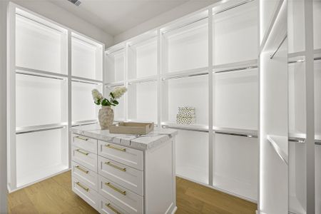 New construction Single-Family house 14111 Cindywood Cir, Houston, TX 77079 - image 6