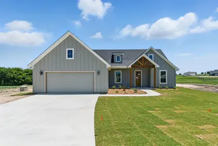 New construction Single-Family house 4032 Windy Point Ranch Rd, Cresson, TX 76035 plan Barcelona - image