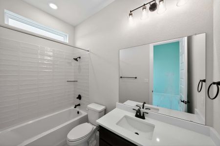 New construction Single-Family house 205 Three Rivers Rd, Georgetown, TX 76527 plan Emory - image 12