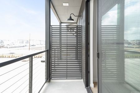 New construction Condo house 634 Central Pkwy, Unit 1214, New Braunfels, TX 78130 - image