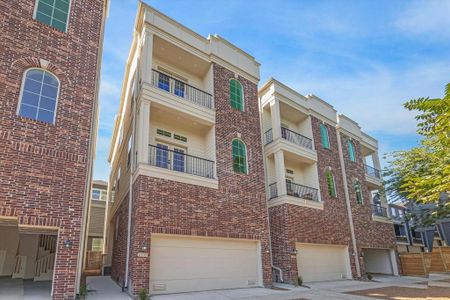 New construction Single-Family house 1035 W 17Th Street, Houston, TX 77008 - photo 1 1