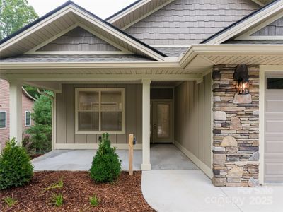 New construction Single-Family house 281 Carriage Crest Dr, Hendersonville, NC 28791 - image