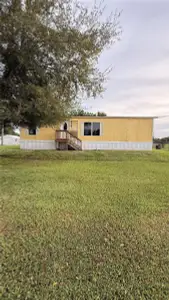 New construction Mobile Home house 428 Ave D, Moore Haven, FL 33471 - image