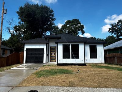 New construction Single-Family house 1715 Stoneman Street, Dallas, TX 75215 - photo 0