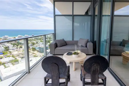 New construction Condo house 501 West Ave, Unit 3404, Miami Beach, FL 33139 - image
