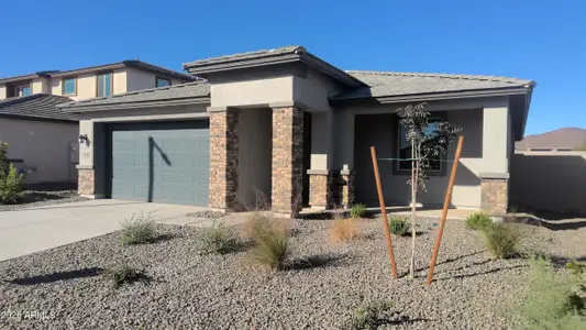 New construction Single-Family house 15170 W Gray Fox Trl, Surprise, AZ 85387 plan Plan 4002 - image