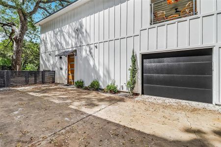 New construction Single-Family house 1111 W Annie St, Austin, TX 78704 - image