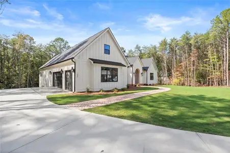 New construction Single-Family house 145 Highlands Chase, Ball Ground, GA 30107 - image
