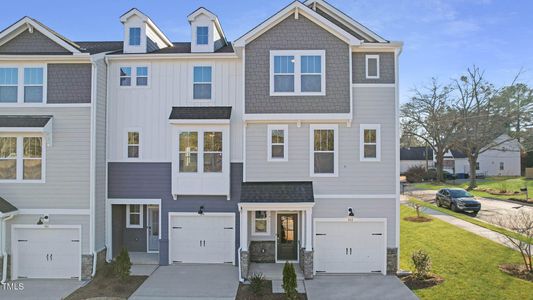 New construction Townhouse house 127 Sugar Run Drive, Unit 27, Fuquay Varina, NC 27526 - photo 0