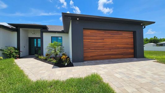 New construction Single-Family house 3410 Nw 39Th Ln, Cape Coral, FL 33993 - image