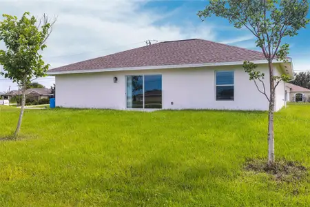 New construction Single-Family house 1700 N Nw 15Th Pl, Cape Coral, FL 33993 - image