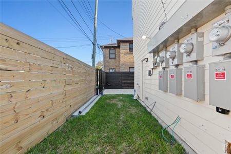 New construction Townhouse house 1716 23Rd St, Unit C, Galveston, TX 77550 - image