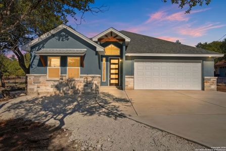 New construction Single-Family house 1169 Johnson Rd, Canyon Lake, TX 78133 - image