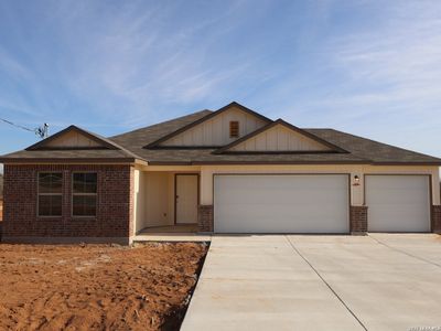 New construction Single-Family house 105 Greeley Dr, Floresville, TX 78114 plan Ellsworth - image