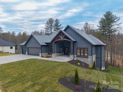 New construction Single-Family house 132 Sunridge Ave, Horse Shoe, NC 28742 - image