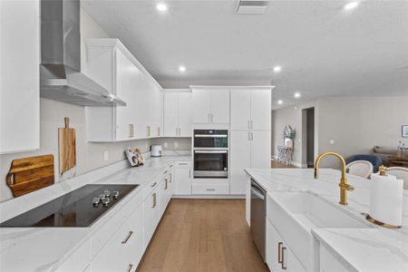 New construction Single-Family house 4104 W Cleveland St, Tampa, FL 33609 plan Peregrine - image 8