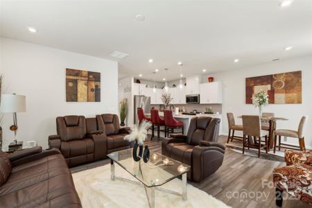 New construction Townhouse house 13327 Savaine St, Charlotte, NC 28278 null- photo 14 14