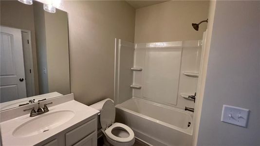 New construction Single-Family house 5130 Woodline View Cir, Auburn, GA 30011 - image 9