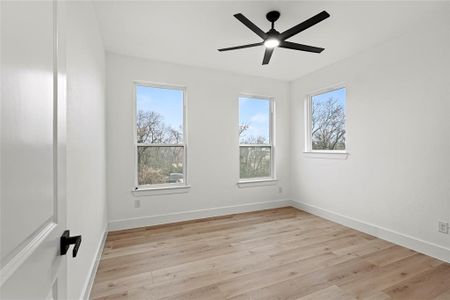 New construction Single-Family house 1343 Grant St, Dallas, TX 75203 null- photo 23 23