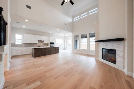 New construction Single-Family house 2005 Valencia Dr, Little Elm, TX 75068 Summerfield- photo 11 11