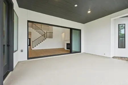 New construction Single-Family house 16127 Rustling Woods Rd, Conroe, TX 77302 plan 5072 Elevation F - image