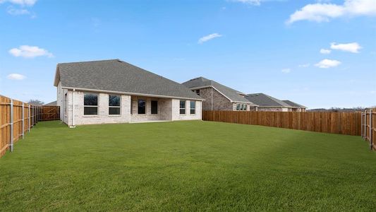 New construction Single-Family house 1617 Elle Ln, Aubrey, TX 76227 Cypress II T- photo 27 27