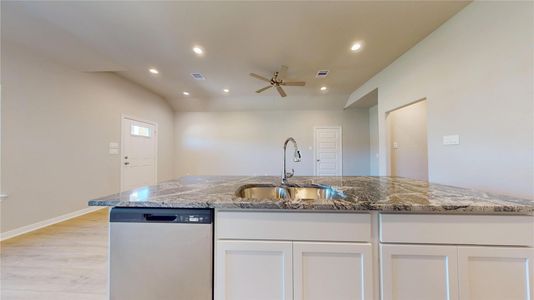 New construction Single-Family house 11809 E Gate Dr, Willis, TX 77318 plan Cambria - image 12