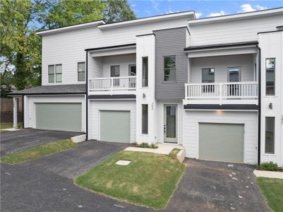New construction Townhouse house 380 Forrest Ave, Gainesville, GA 30501 - image