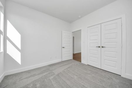 New construction Single-Family house 2210 Diagonal Ln, Houston, TX 77051 - image 19