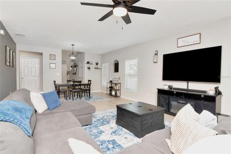 New construction Single-Family house 11338 Brook Edge Ave, Riverview, FL 33569 plan Indigo - image 4